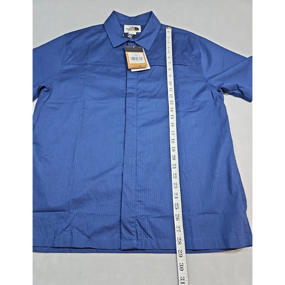 The North Face new tag